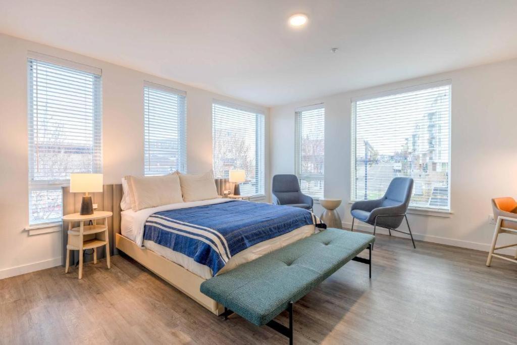 Marina Square Suites Бремертън Екстериор снимка