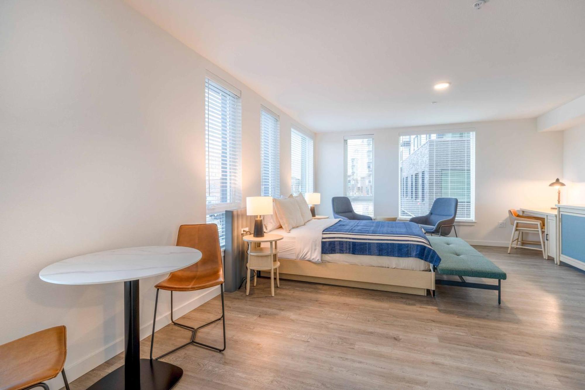 Marina Square Suites Бремертън Екстериор снимка